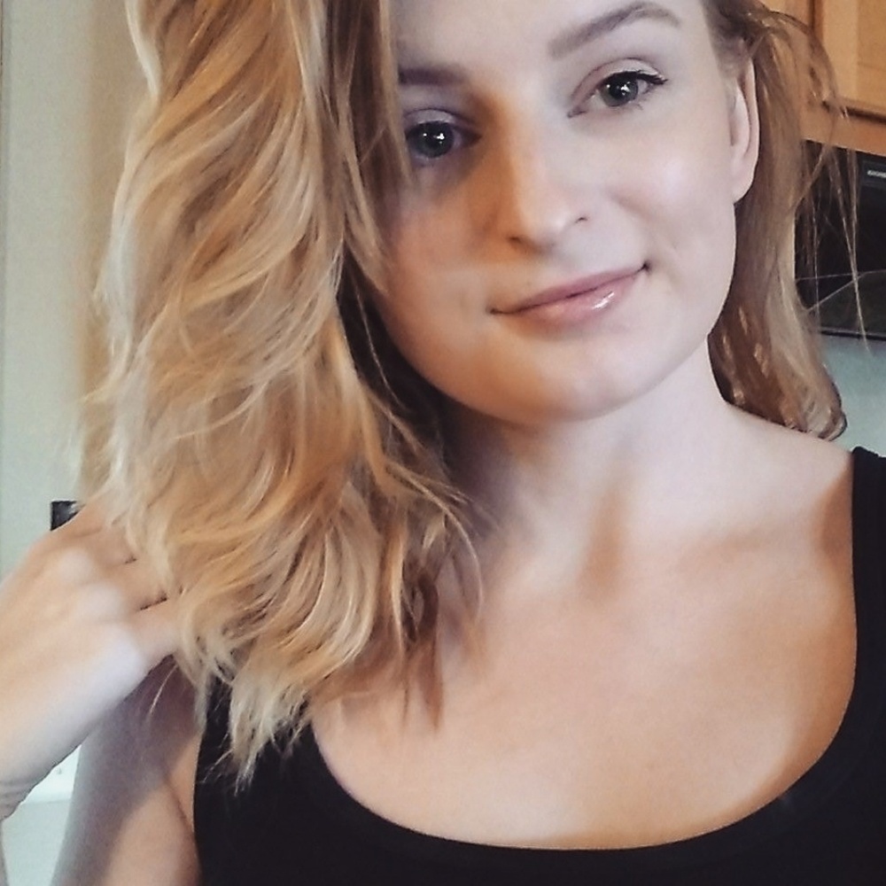 Meet your Posher, Shaina